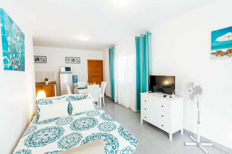 Hotel Truecost Caribbean Paradise