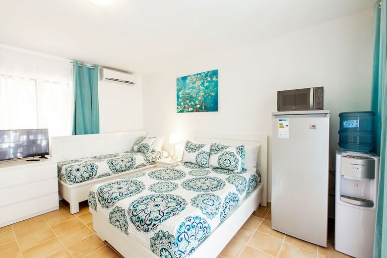Hotel Truecost Caribbean Paradise