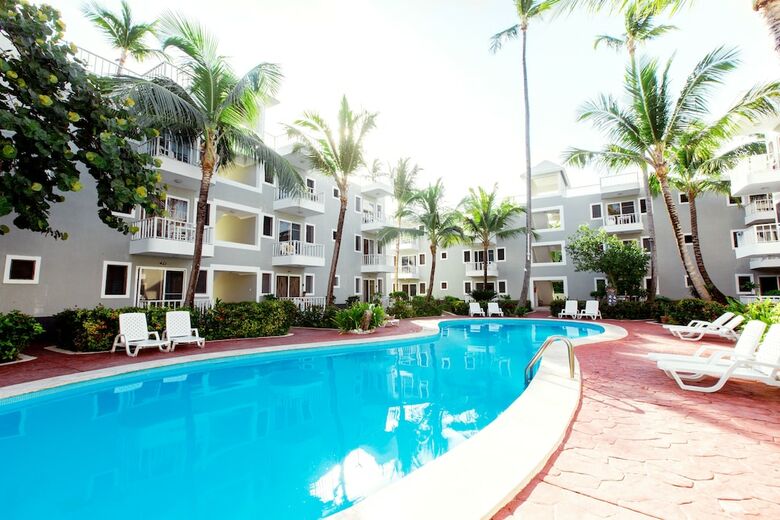 Hotel Truecost Caribbean Paradise