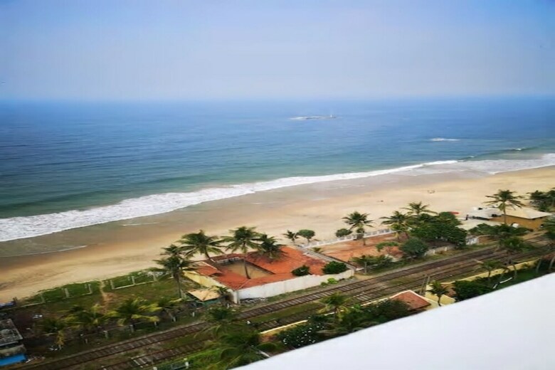 Fully Furnished 2 Bedroom Apartment