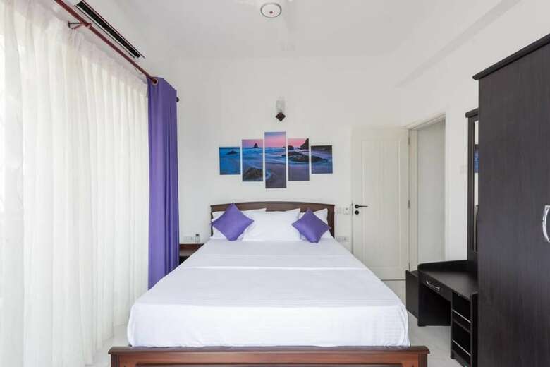 Fully Furnished 2 Bedroom Apartment