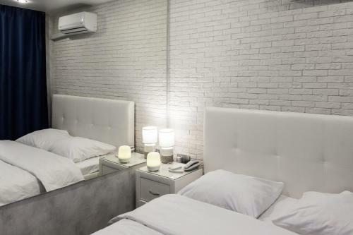 Grey Hotel
