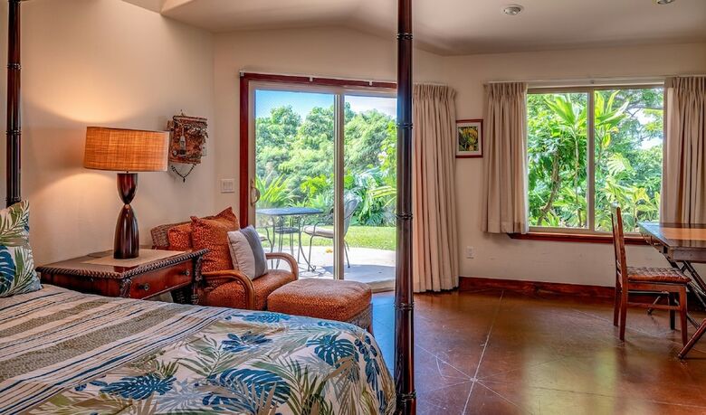 Villa Quatro - Five Bedroom House