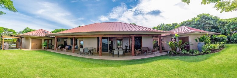 Villa Quatro - Five Bedroom House