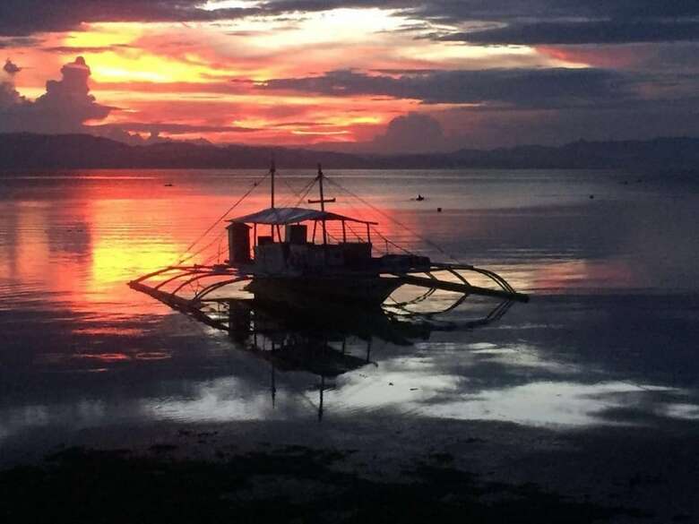 Hotel Cabilao Sunset Dive & Beach Resort