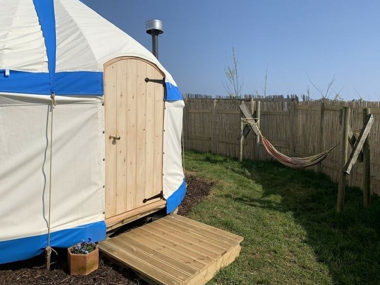 Condor Yurt - Glamping