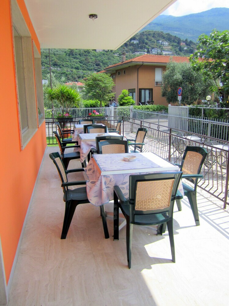 Hotel Albergo Villa Mimosa