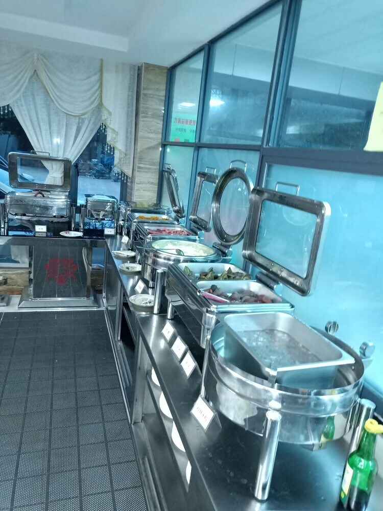 Guilin Xin Bin International Hotel