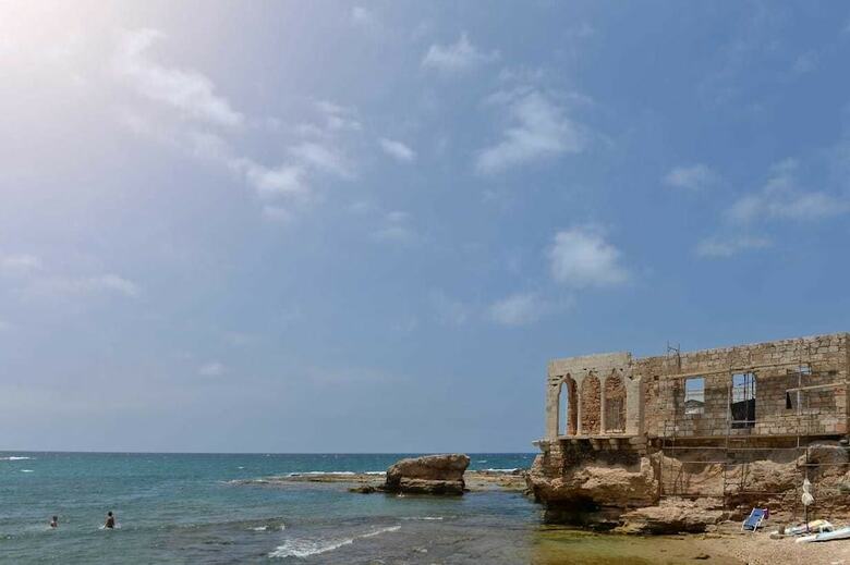 Apartamentos Batroun Bahsa Bay