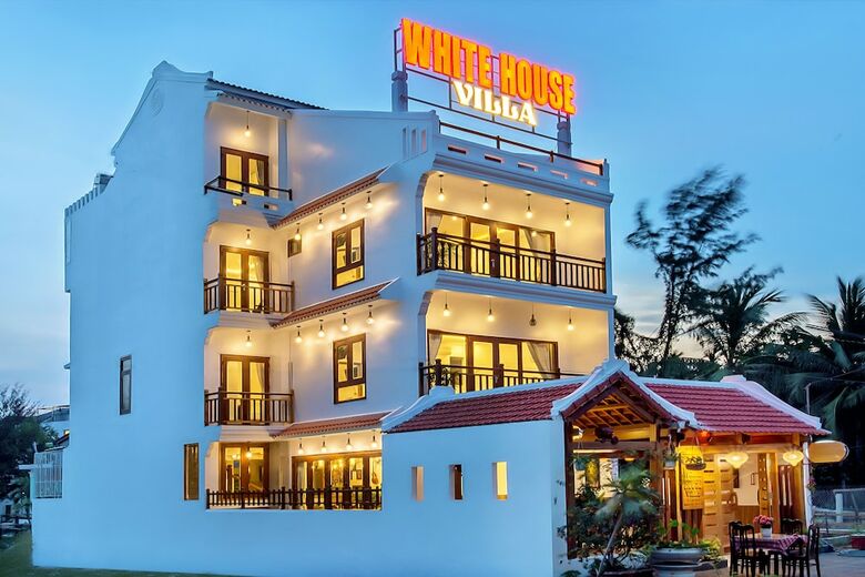 Hotel White House Villa