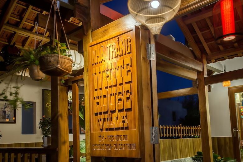 Hotel White House Villa