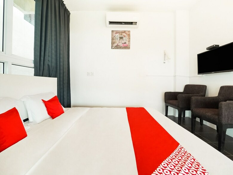 Hotel Oyo 993 88 Mario's