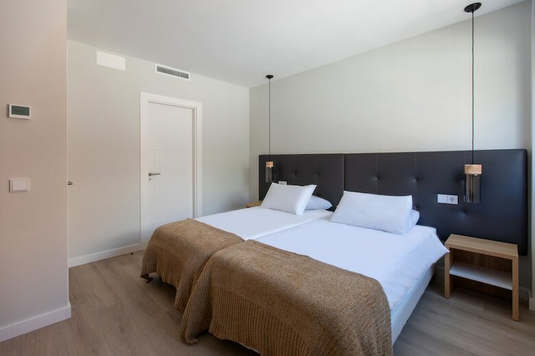 Apartamentos Arguineguin Park By Servatur