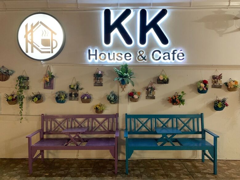 Hotel Kk House & Cafe