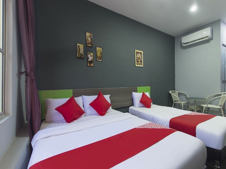 Oyo 937 Lucky Hotel
