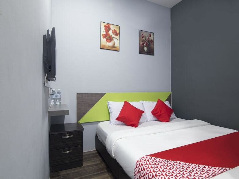 Oyo 937 Lucky Hotel