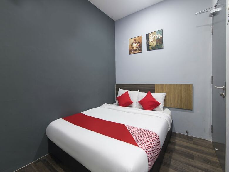 Oyo 937 Lucky Hotel