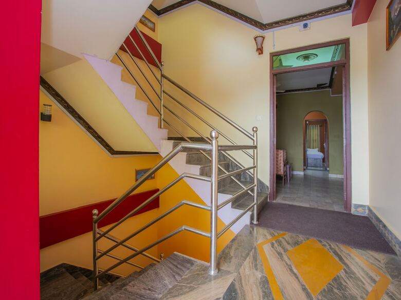 Oyo 348 Hotel Park Treasure