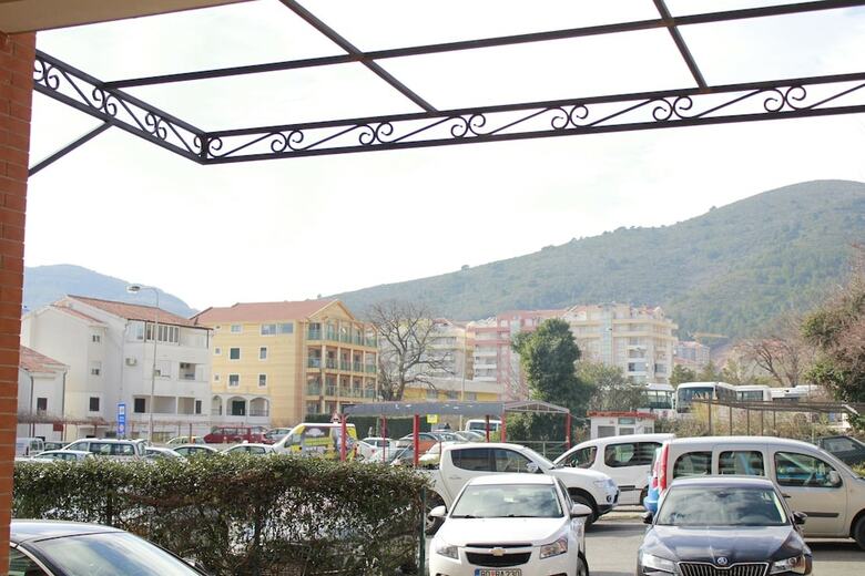 Cozy Family Apartment