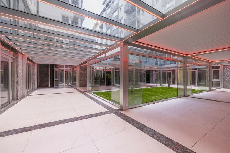 Cherry Apartments Palace Quarter