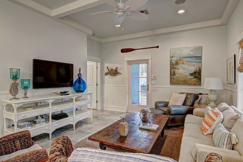 Cinnamon Shore- Casa Del Mar 103 St