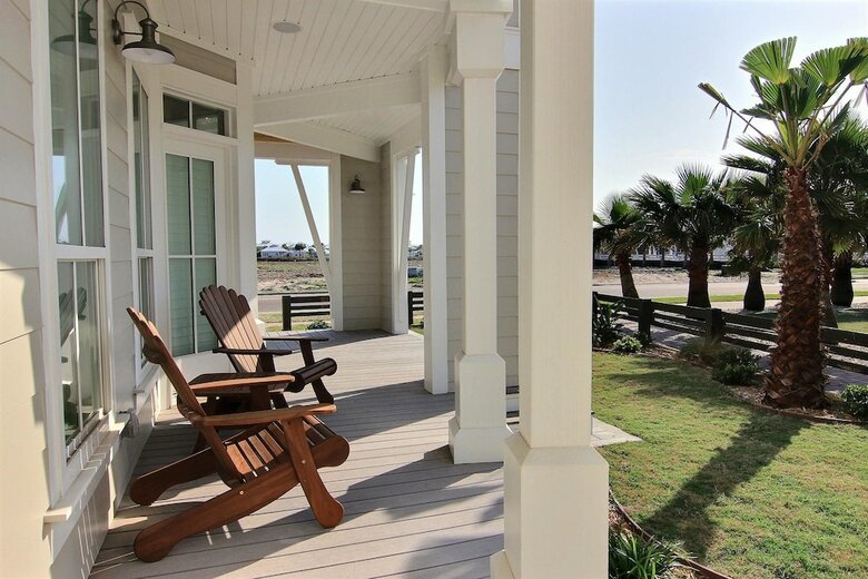 Cinnamon Shore- Oceanaire 196 Ro
