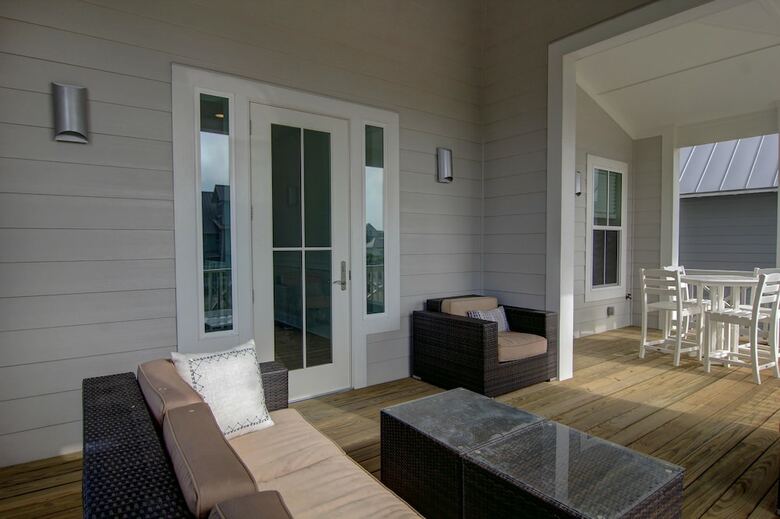 Cinnamon Shore- High Tide 243 Hi