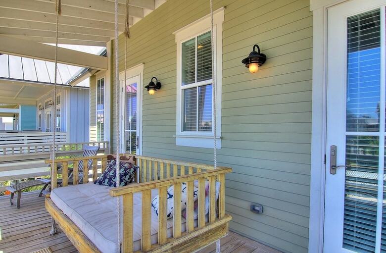 Cinnamon Shore- Amazing Grace 128 St