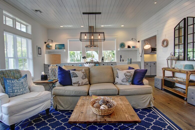 Cinnamon Shore- Lollygag 107 St