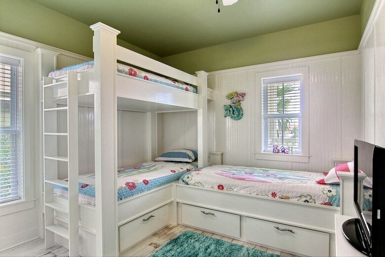 Cinnamon Shore- Coastal Hideaway 230 Be