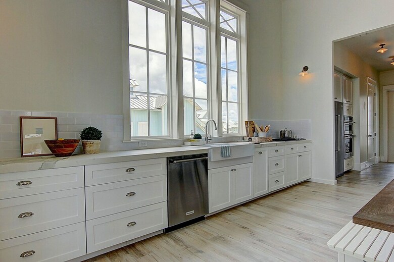 Cinnamon Shore- Southern Charm 259 Be