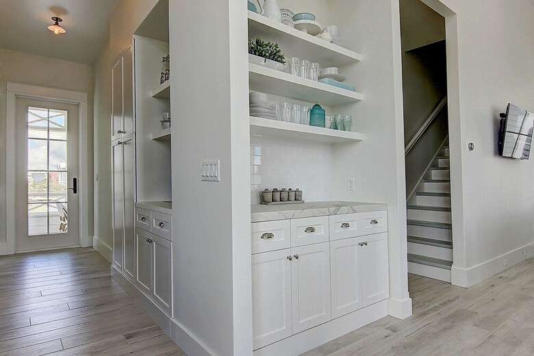 Cinnamon Shore- Southern Charm 259 Be