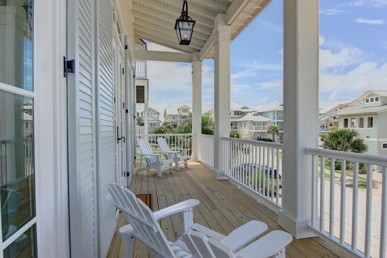 Cinnamon Shore- Southern Charm 259 Be