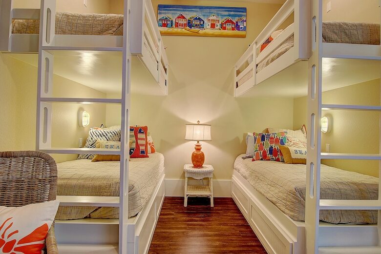 Cinnamon Shore- Beach Crush Tc 7102