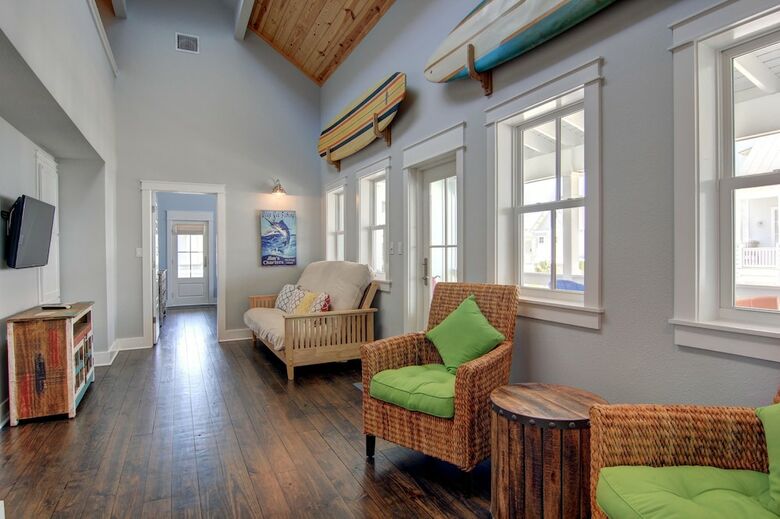 Cinnamon Shore- Seafare 251 Be