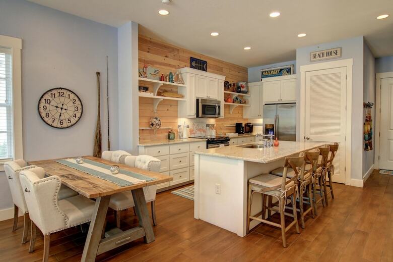 Cinnamon Shore- Blue Marlin Tc 3105