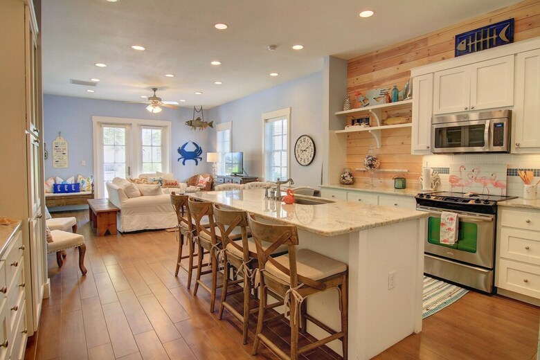 Cinnamon Shore- Blue Marlin Tc 3105