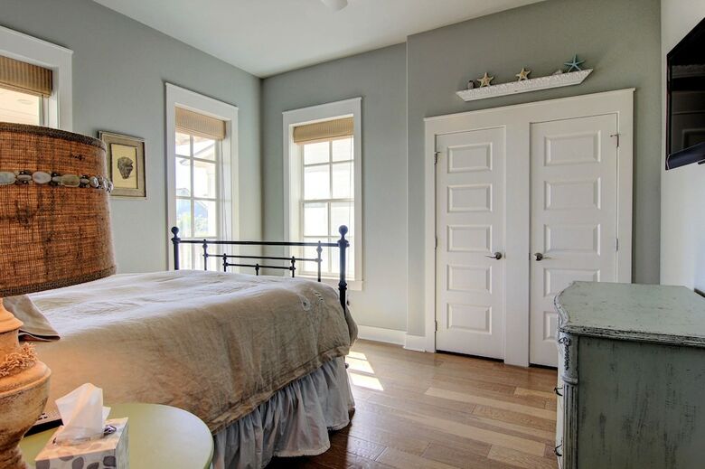 Cinnamon Shore- Blue Willow 187 Be