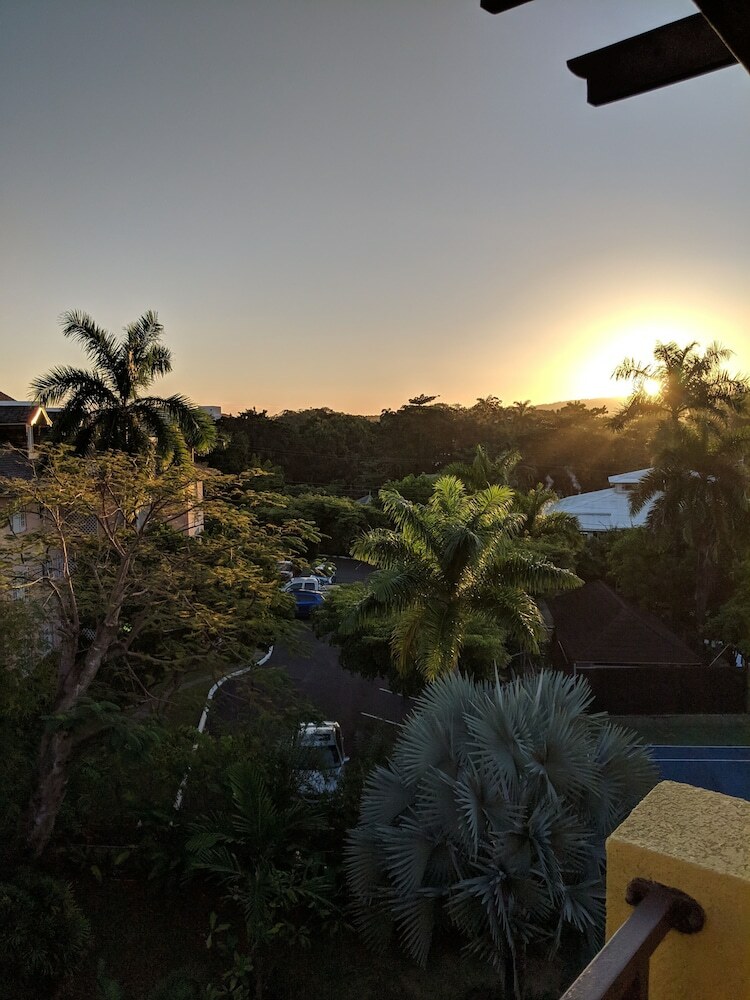 Apartamentos Gems At Crystalcove