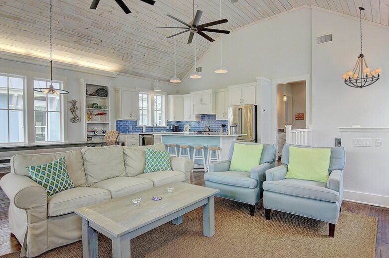 Cinnamon Shore- Suits Us 231 Be