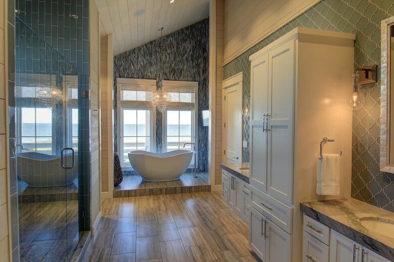 Cinnamon Shore- Barefoot Beach 236 Se