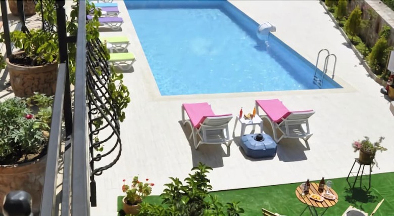 Bed & Breakfast Cunda Edina Otel