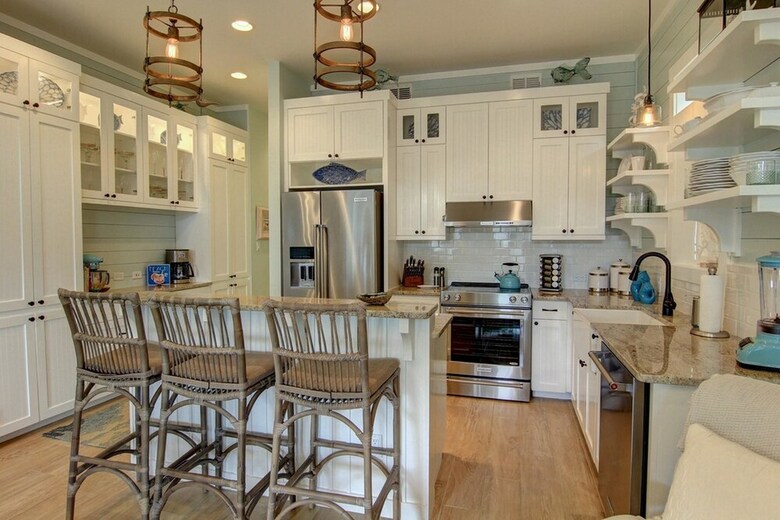Cinnamon Shore- Blue Heron Tc 4101