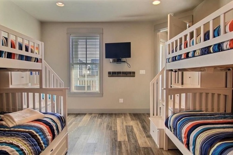 Cinnamon Shore- Beached Inn 236 Be