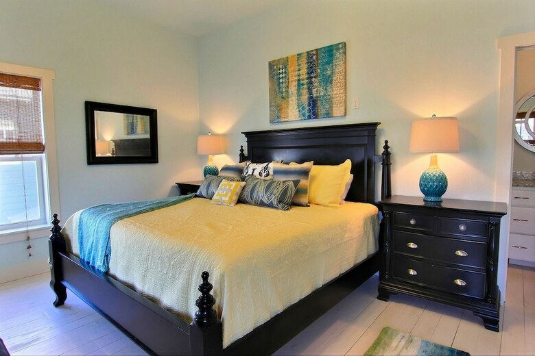 Cinnamon Shore- Southern Comfort 169 Be