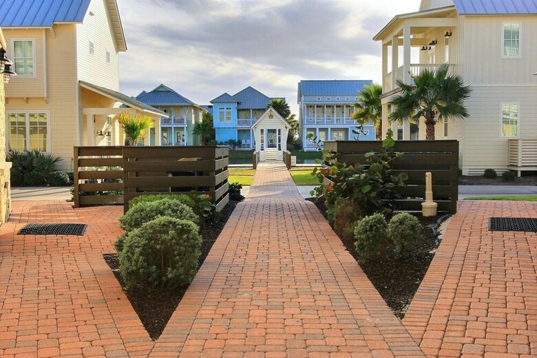 Cinnamon Shore- High Dune Tc 2203