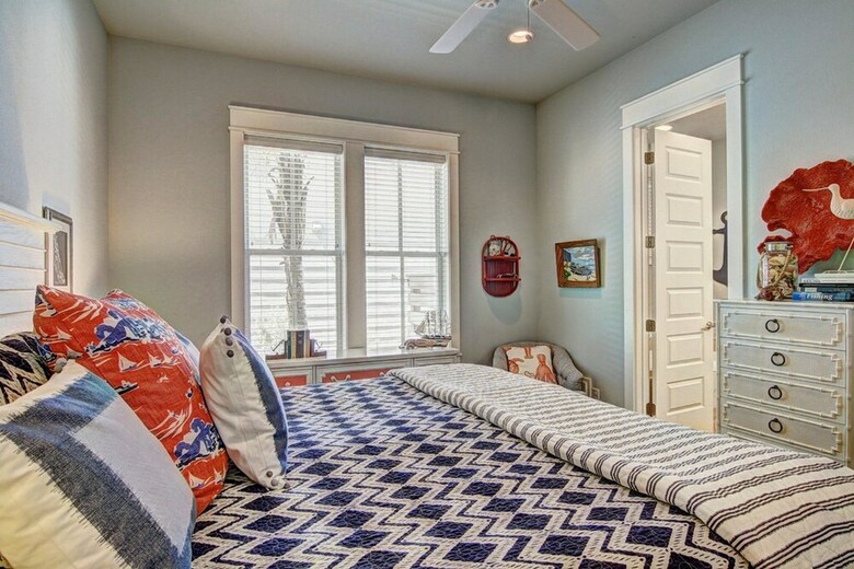 Cinnamon Shore- Anchors Away 130 Fi