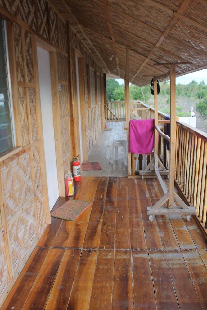 Hostal Jrm Travel And Lounge - Hostel