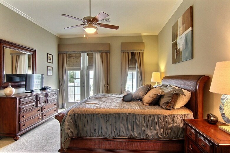 Cinnamon Shore- Sand Dollar 140 Be