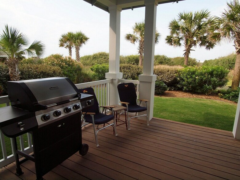 Cinnamon Shore- Sand Dollar 140 Be
